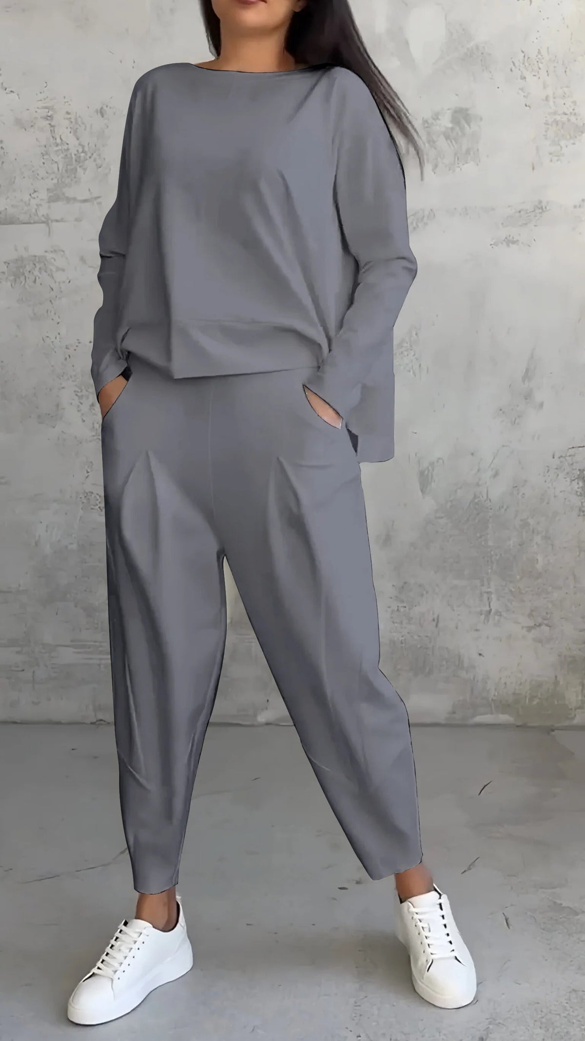 Women's 2-piece lounge set boat-neck long sleeve top tapered pleated pants relaxed matching coordinates