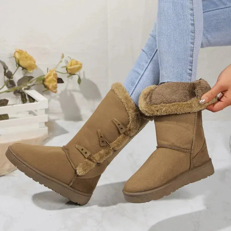 Classic Plush Snow Boots for Women – Warm & Cozy Winter Footwear